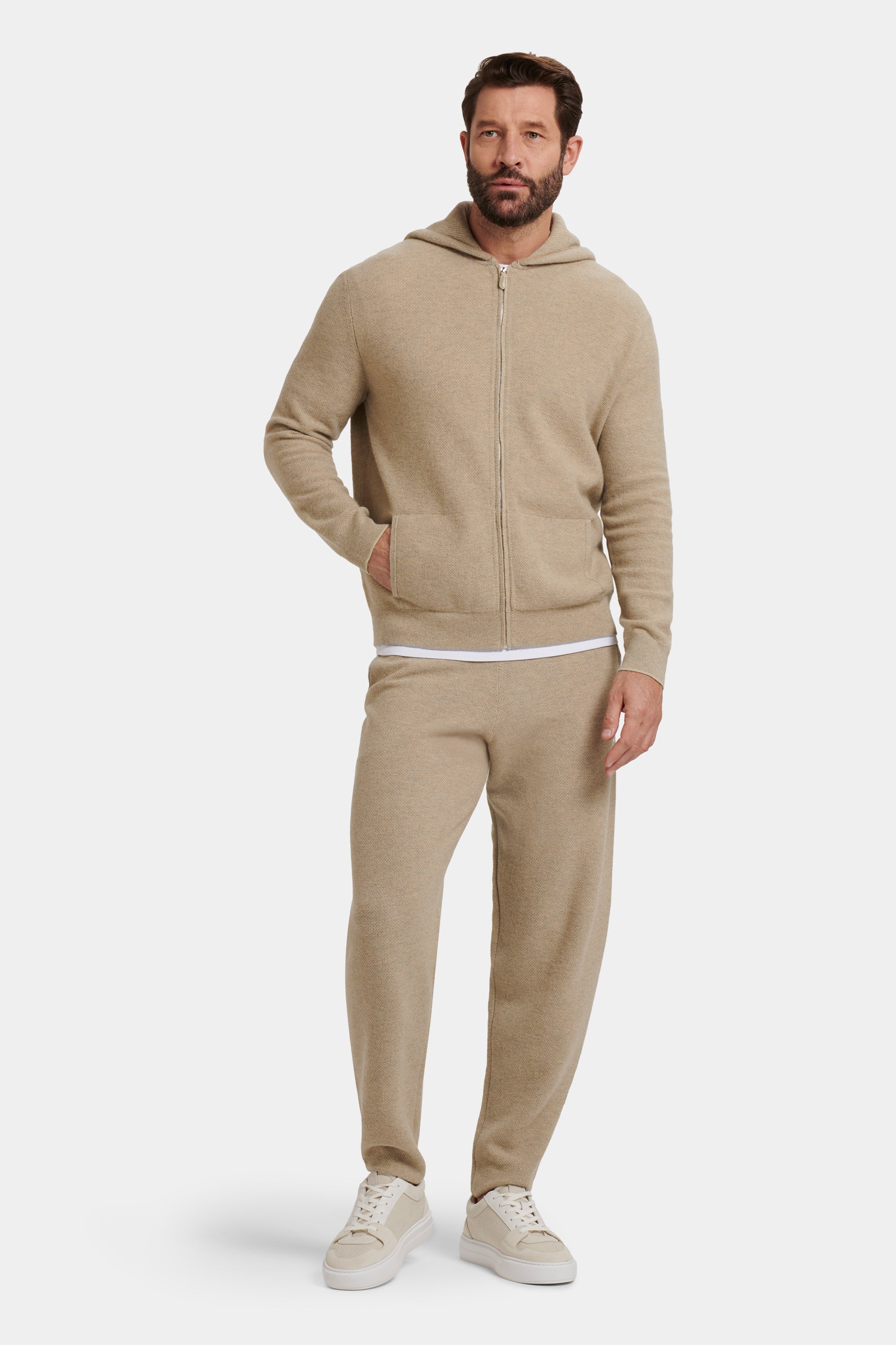 LA SUDADERA CON CREMALLERA FARO