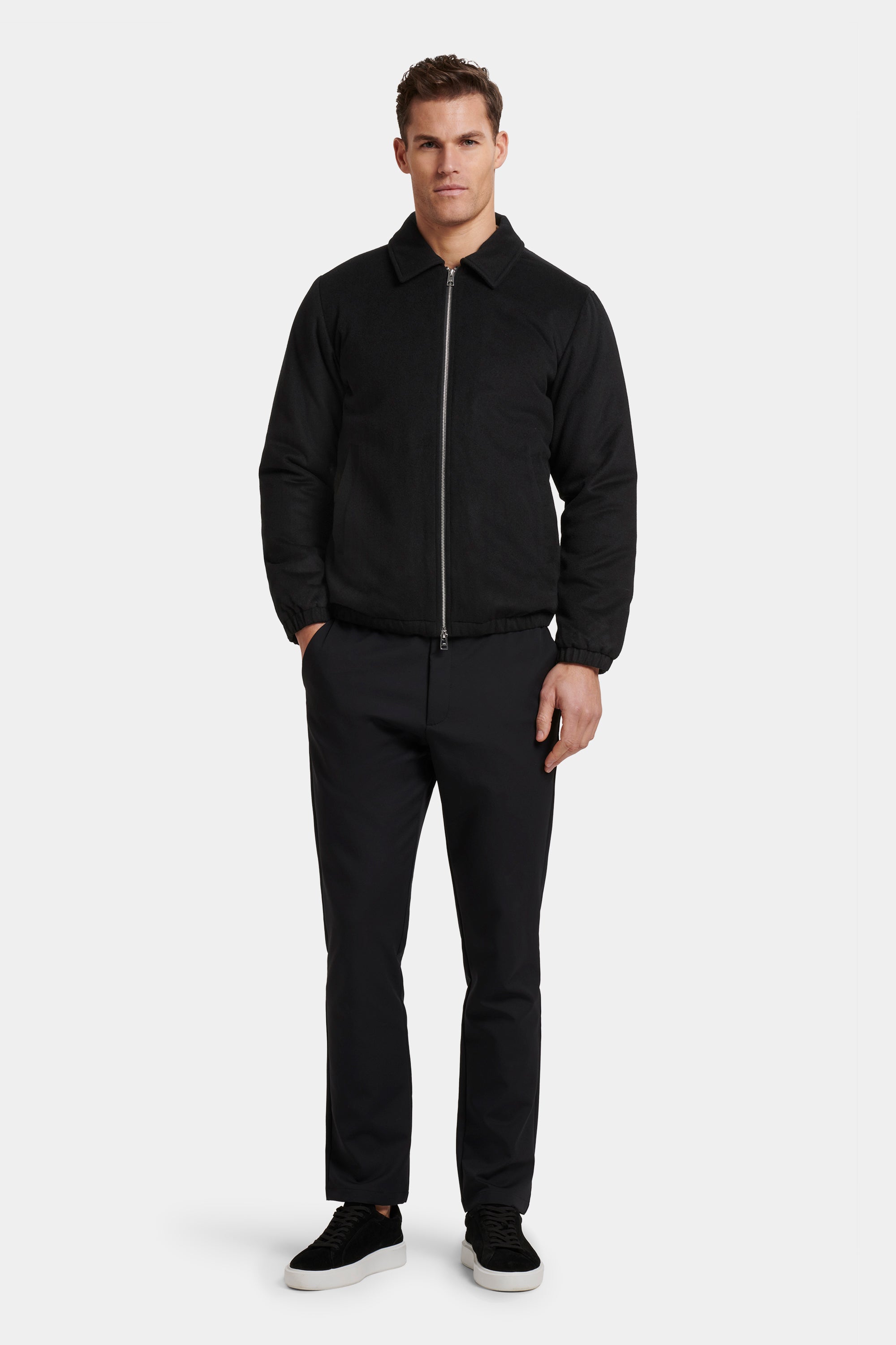 LA CHAQUETA DE CACHEMIR VICTOR