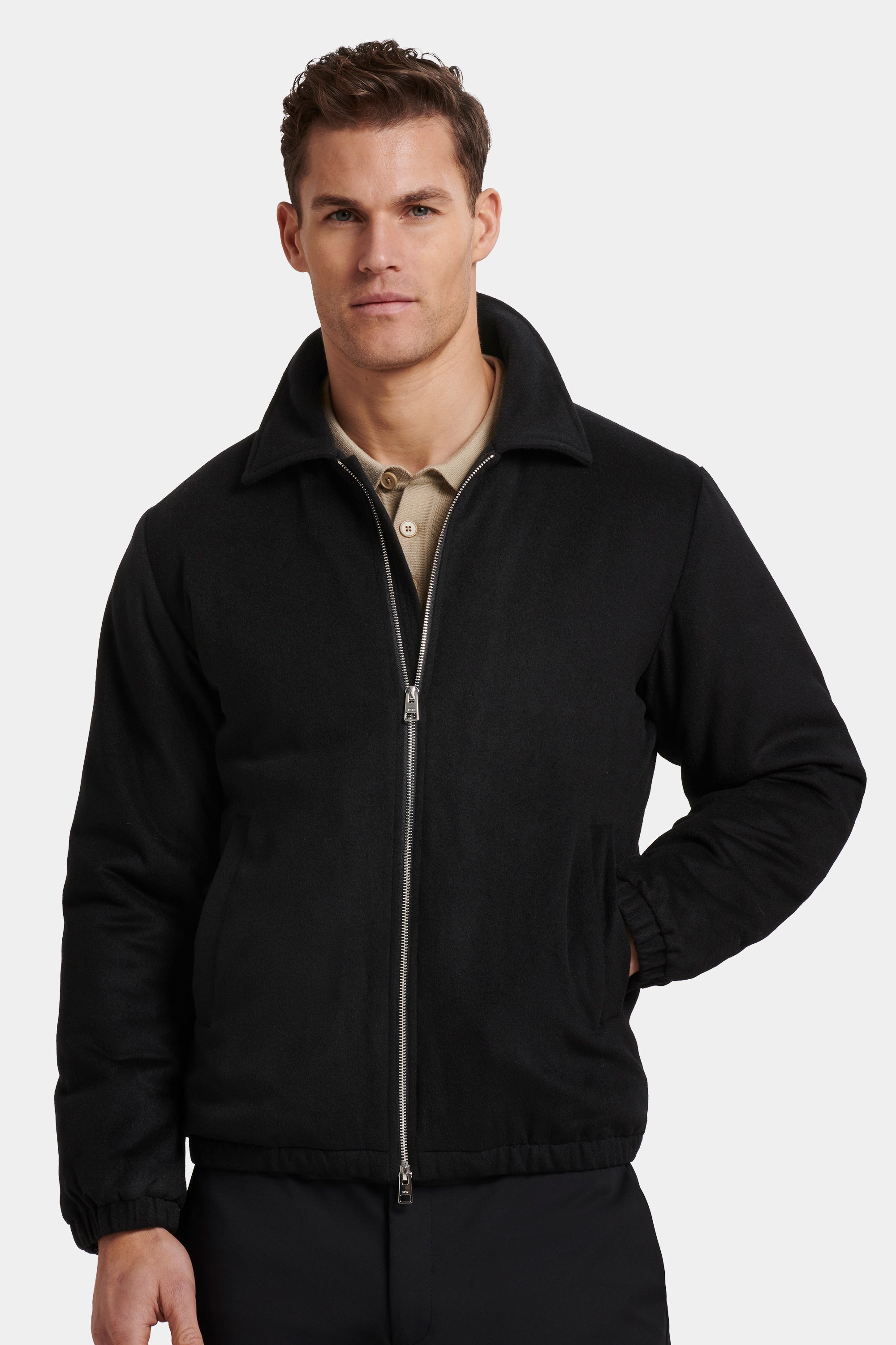 LA CHAQUETA DE CACHEMIR VICTOR