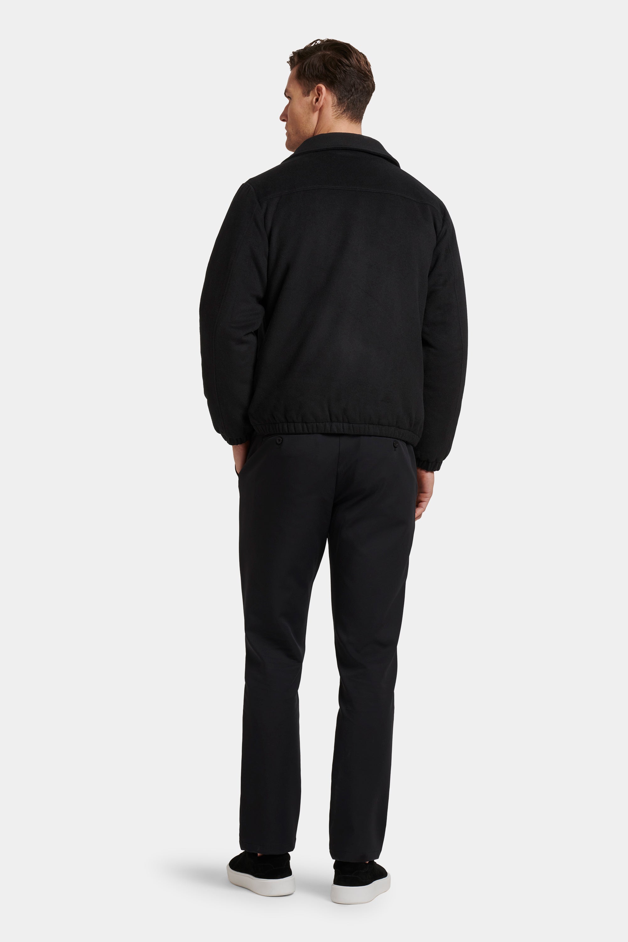 LA CHAQUETA DE CACHEMIR VICTOR